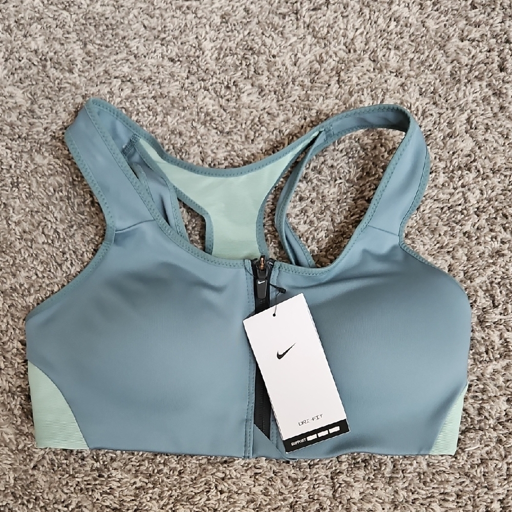Nike Women's Sports Bra